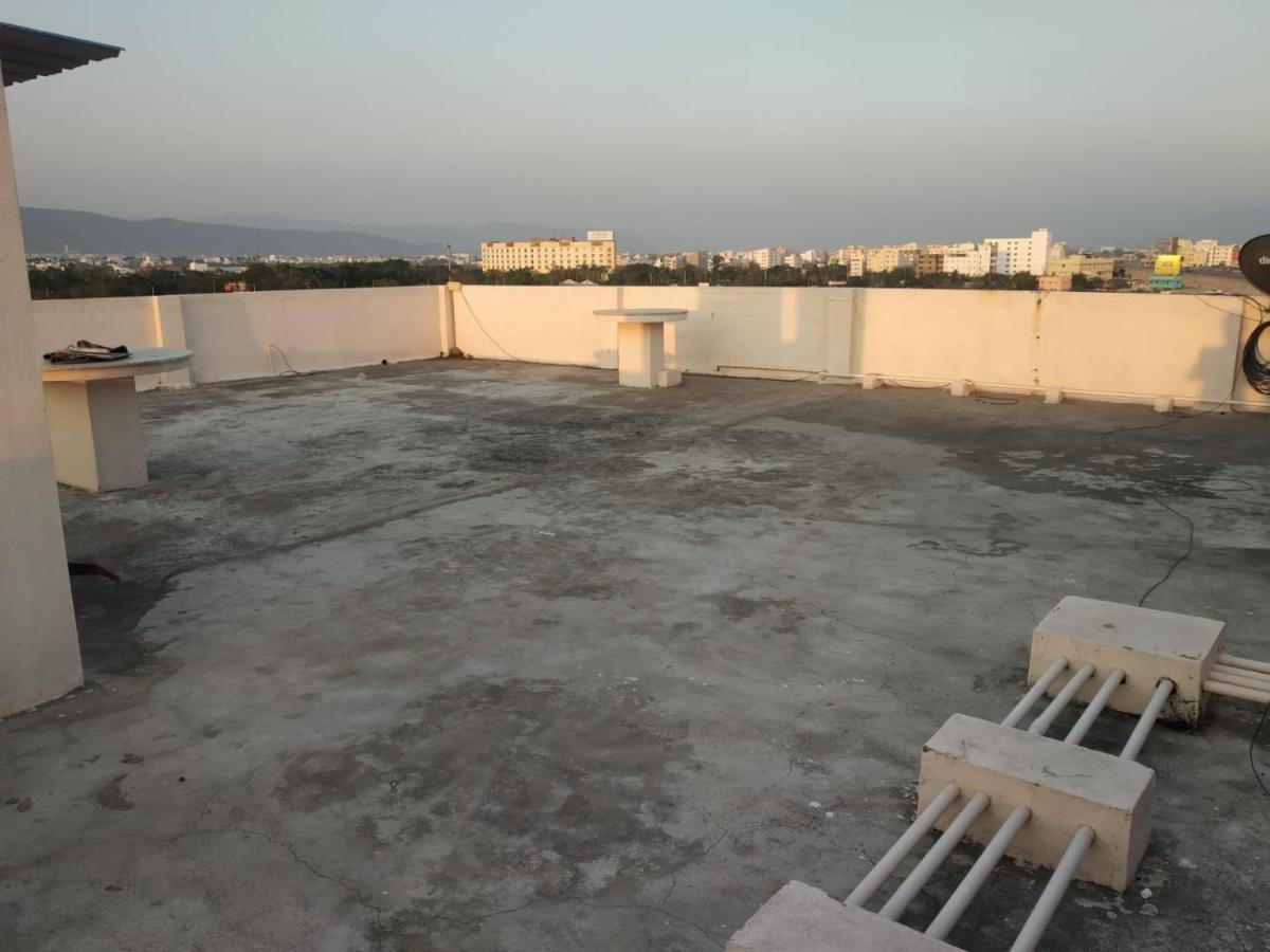 Sls Homestay - Luxury Ac Service Apartments 1Bhk, 2Bhk, 3Bhk - Direct Flyover To Alipiri Tirumala Gate - Walk To Ps4 Pure Veg Restaurants, Supermarkets - Near To National Highway & Padmavathi Amma Temple - Modular Kitchen, Living Room -Free Superfast Tirupati Exteriör bild