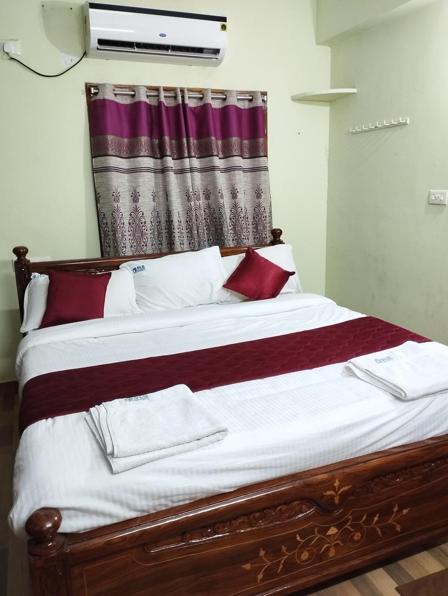 Sls Homestay - Luxury Ac Service Apartments 1Bhk, 2Bhk, 3Bhk - Direct Flyover To Alipiri Tirumala Gate - Walk To Ps4 Pure Veg Restaurants, Supermarkets - Near To National Highway & Padmavathi Amma Temple - Modular Kitchen, Living Room -Free Superfast Tirupati Exteriör bild
