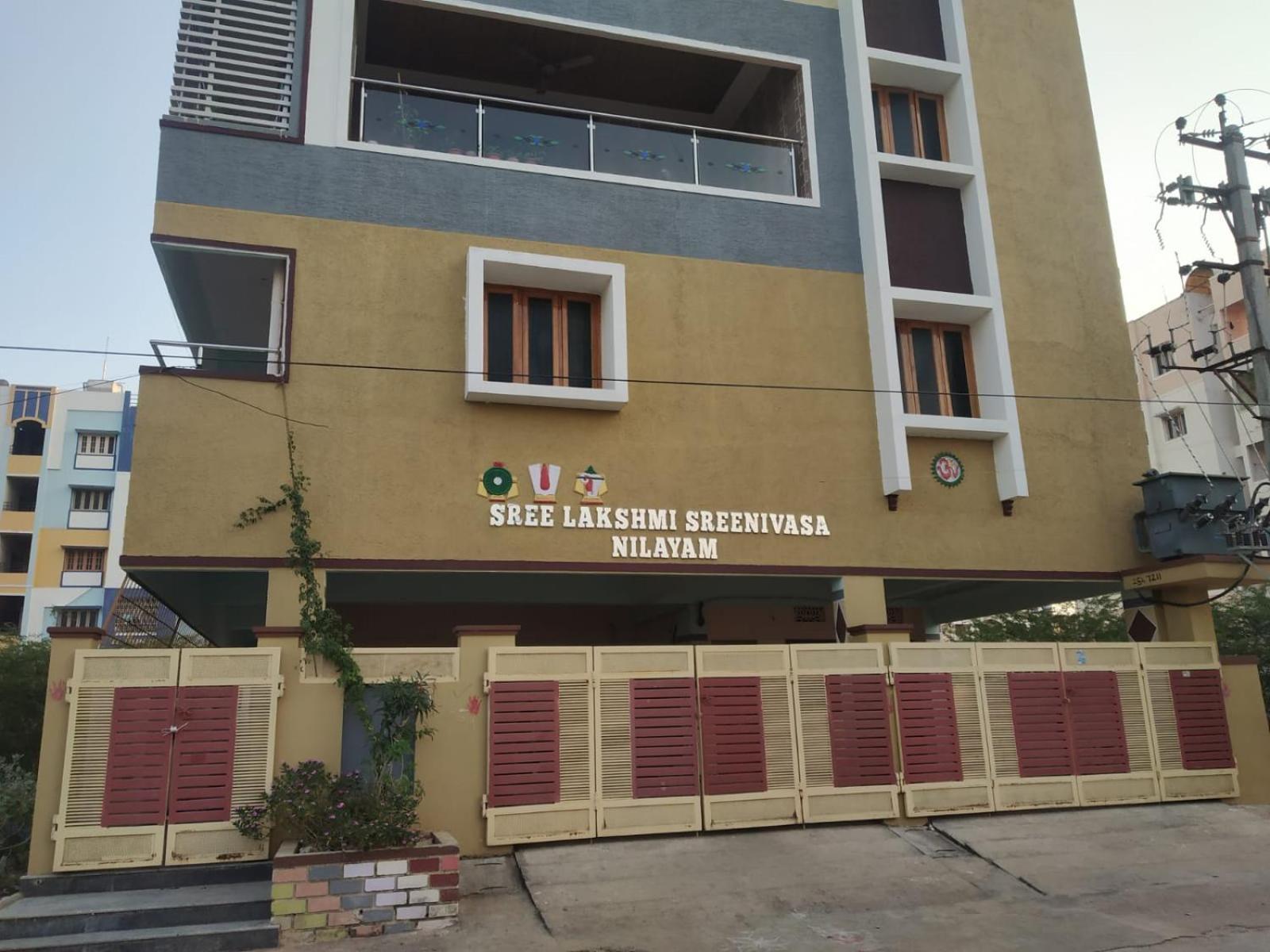 Sls Homestay - Luxury Ac Service Apartments 1Bhk, 2Bhk, 3Bhk - Direct Flyover To Alipiri Tirumala Gate - Walk To Ps4 Pure Veg Restaurants, Supermarkets - Near To National Highway & Padmavathi Amma Temple - Modular Kitchen, Living Room -Free Superfast Tirupati Exteriör bild