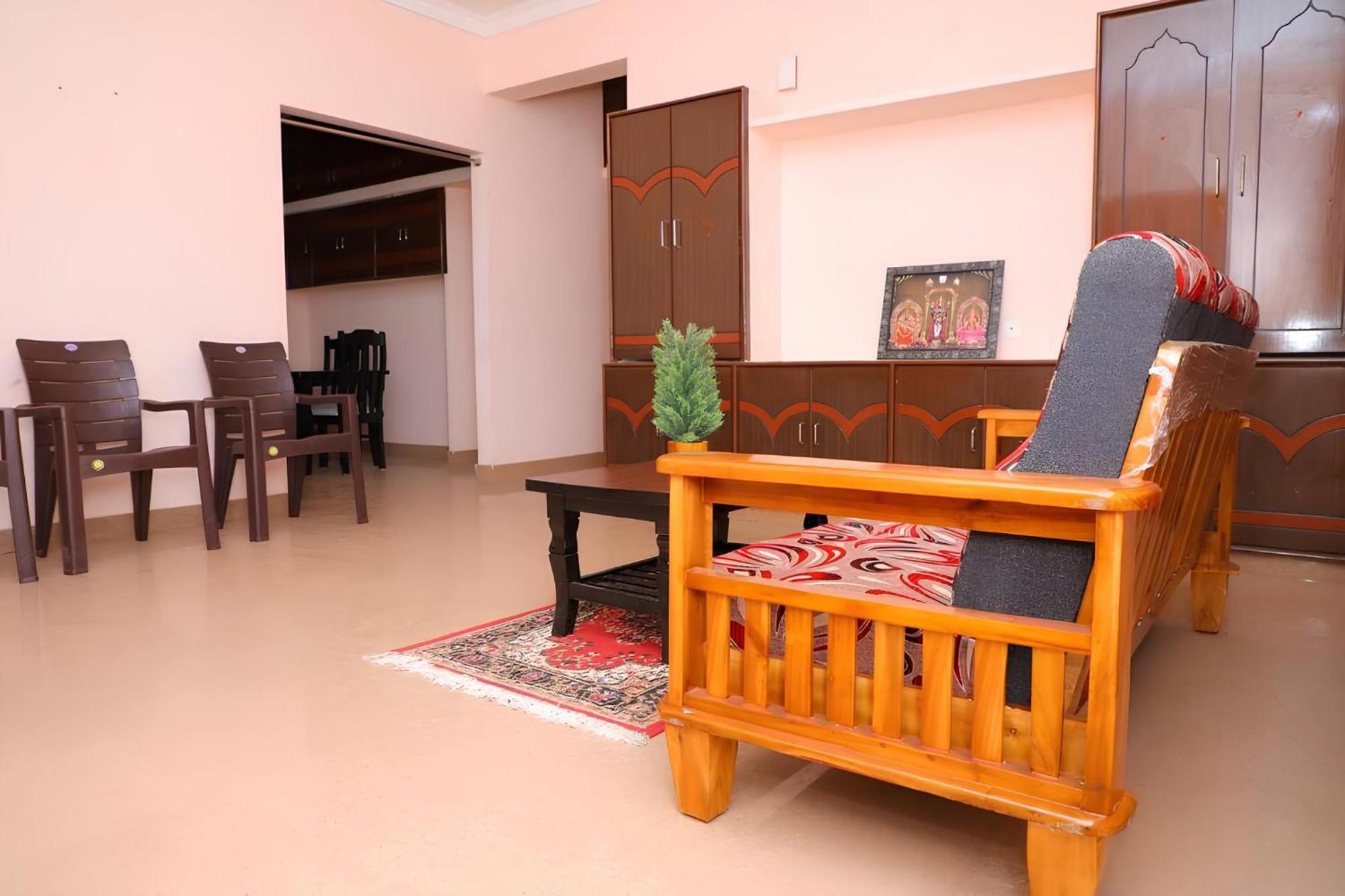 Sls Homestay - Luxury Ac Service Apartments 1Bhk, 2Bhk, 3Bhk - Direct Flyover To Alipiri Tirumala Gate - Walk To Ps4 Pure Veg Restaurants, Supermarkets - Near To National Highway & Padmavathi Amma Temple - Modular Kitchen, Living Room -Free Superfast Tirupati Exteriör bild